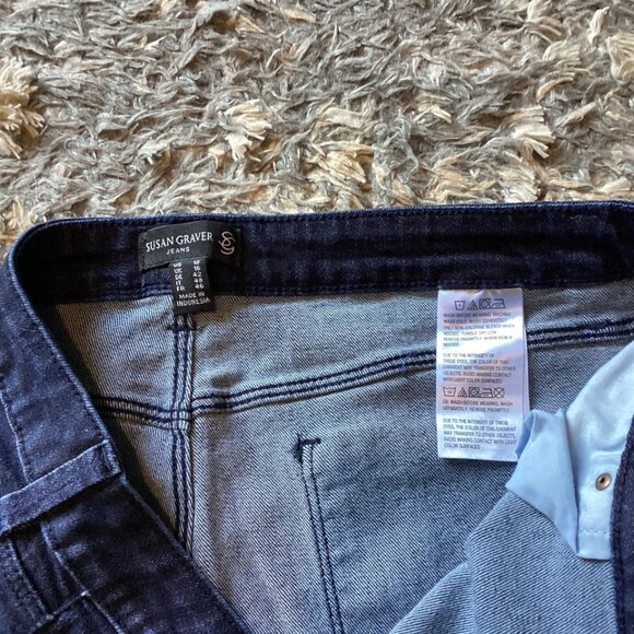 Susan Graver Jeans Dark Wash Floral Embroidered Blue Denim Boho Women’s Size 12 - Picture 3 of 8